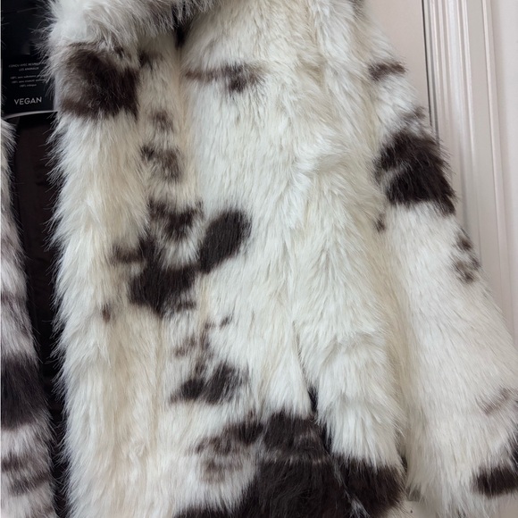 Anthropologie NVLT Women's Brown and White Cow Print Faux Fur Trench Coat - Picture 6 of 10